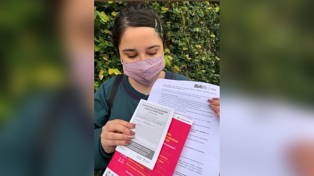 Ofelia Fernández se vacunó contra Covid 19 por ser grupo de riesgo