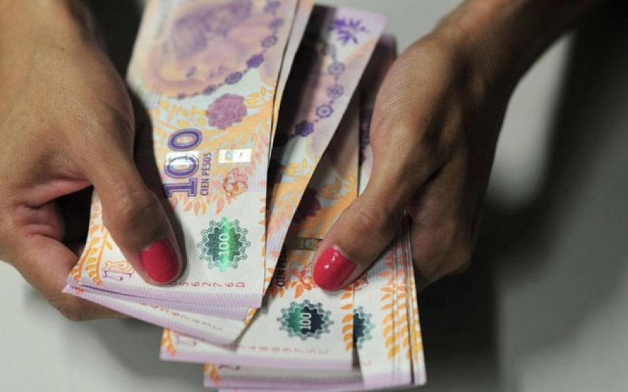 El 73% de las familias de sectores medios posee deudas que afrontan con préstamos personales