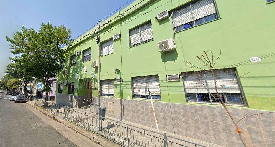 Tras una votación comunitaria, impulsan una ley para llamar Carlos Gardel a una escuela en Saavedra