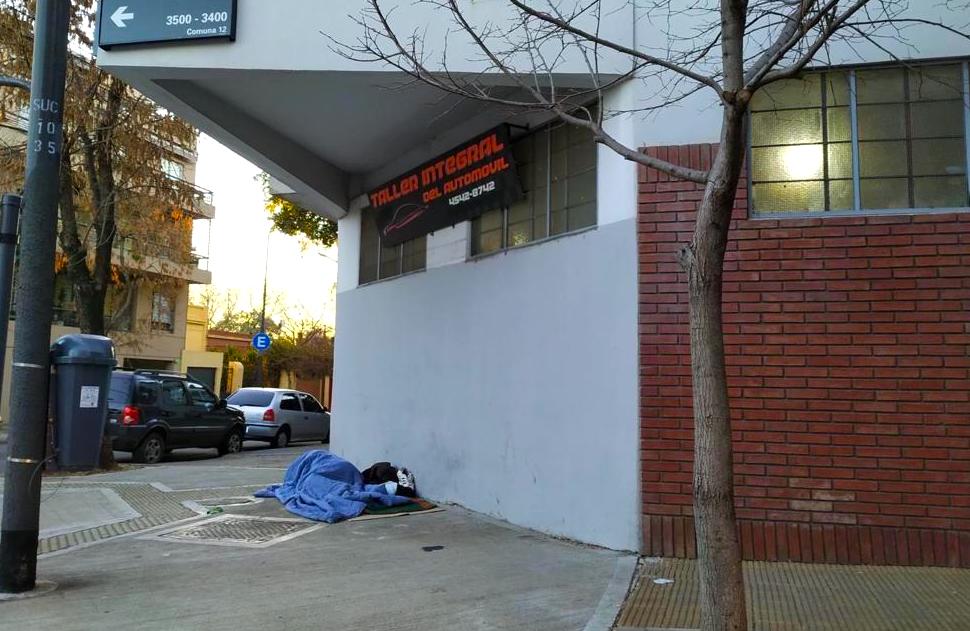 El 3,2% de personas en situación de calle de CABA se encuentra en la Comuna 12