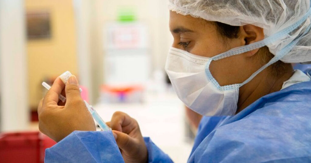 Vacunación contra el COVID-19: Ya se pueden empadronar los vecinos de 45 a 49 años
