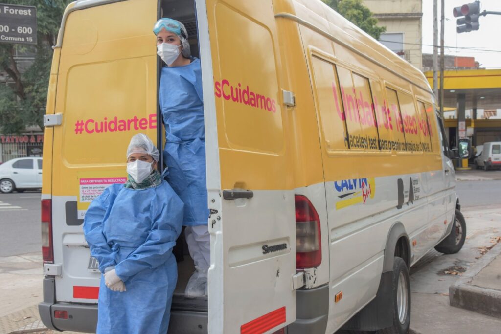 Coronavirus en CABA: una Unidad de Testeo Móvil recorre los barrios populares porteños