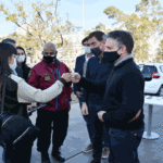 Devuelven celulares y motos recuperados por la Policía a sus dueños