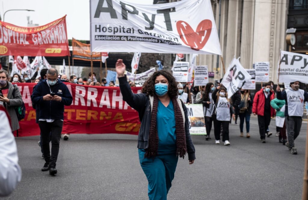 Trabajadores del Hospital Garrahan paran por 24 horas en reclamo de mejoras salariales