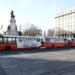 Choferes de micros escolares reclamaron en el Congreso ampliar la cantidad de pasajeros permitida