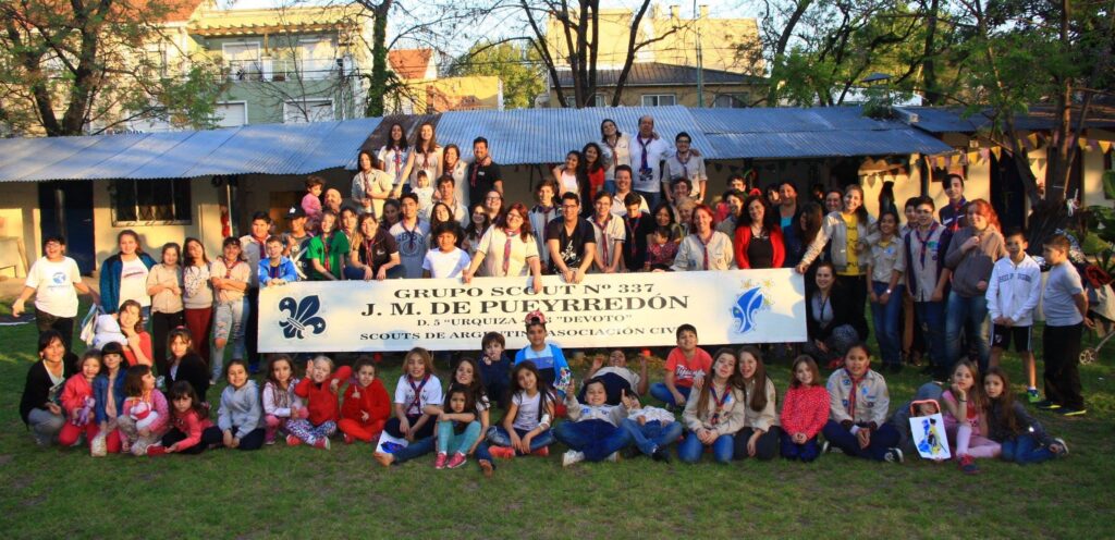 Presentan un proyecto para conmemorar el 40º aniversario del “Grupo Scout Pueyrredón”