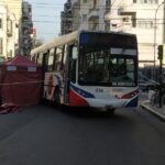 Una persona murió luego de ser atropellada por un colectivo en Salguero y Rivadavia