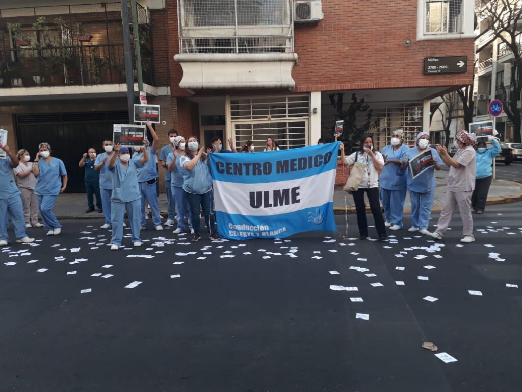 Paro nacional de sanidad: trabajadores del Centro Médico ULME protestaron en Núñez:entre Amenábar y Moldes