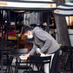 Desde hoy, gastronomía y actividades culturales podrán cerrar a la medianoche en la Ciudad