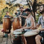 Hiperkinéticos, ritmo con señas en el Parque Saavedra: “Nos nutrimos de quienes vienen a escuchar y bailar”