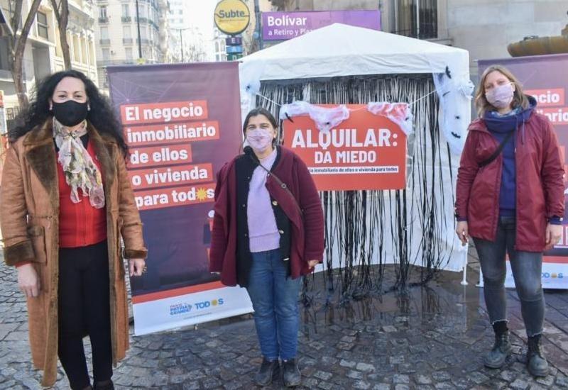 Patria Grande instaló una “carpa del terror” frente a la Legislatura: “Alquilar da miedo”