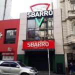 La pizzería Sbarro, ícono de Nueva York, abre su primer local del país en el microcentro porteño