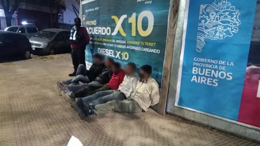 Villa Urquiza: cinco detenidos por robar materiales en una obra en construcción