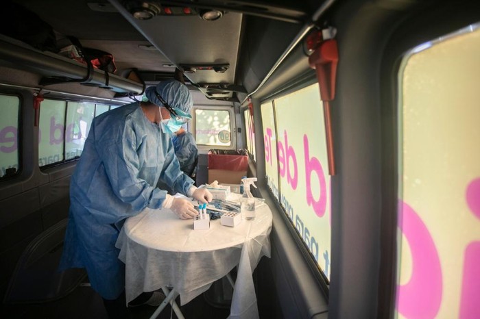 Corovonavirus: este viernes habrá una posta de testeo frente al CeSAC 27