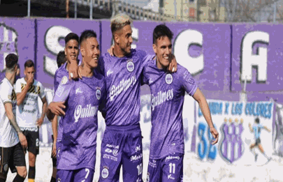 Tremenda goleada de Sacachispas
