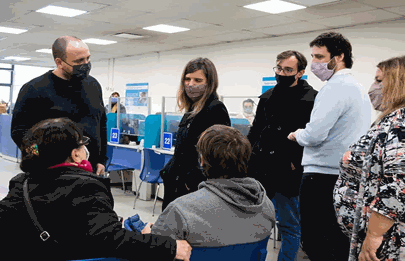 La Directora de Anses visitó oficinas de Parque Chacabuco