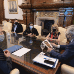 La madre del policía porteño desaparecido cuestiona a la fuerza de seguridad y no confía en el juez