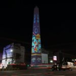 Ciudad realizó un mapping sobre el Obelisco por los 200 años de la UBA