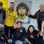 Agronomía: inauguran un mosaico en homenaje a Diego Maradona en el Club Comunicaciones