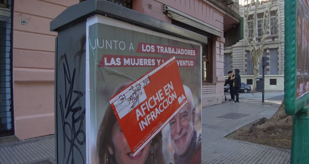 Partidos de izquierda no firmaron el compromiso para no fijar afiches en lugares indebidos