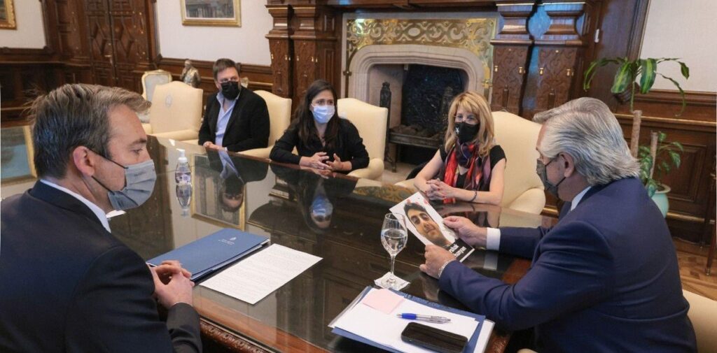 Alberto Fernández se reunió con la familia del policía de la Ciudad desaparecido en 2019