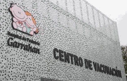 En el Garrahan comenzarán a vacunar en septiembre a adolescentes de entre 12 y 17 años