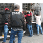 Allanamiento en hotel del barrio de Flores