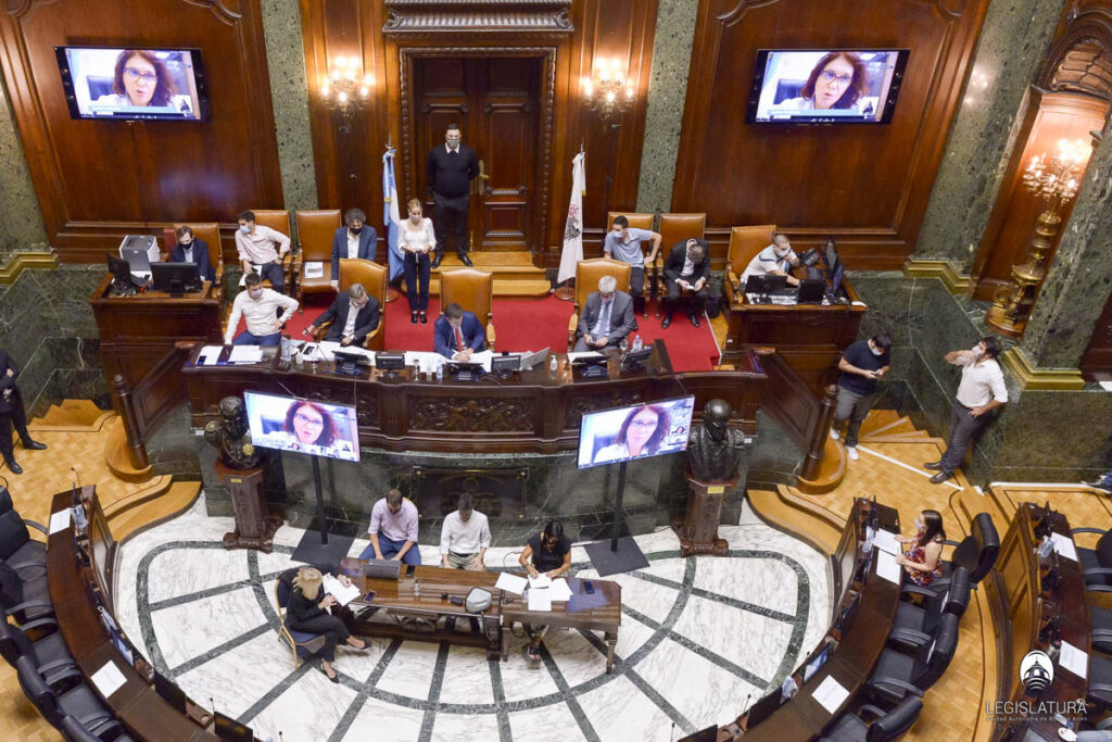 Panorama legislativo: inundaciones, el derrumbe de Caballito y la prioridad a porteños en hospitales públicos