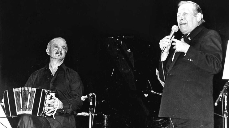 A 27 años de su muerte, Roberto Goyeneche sigue vivo en las calles de Saavedra, el barrio de sus amores