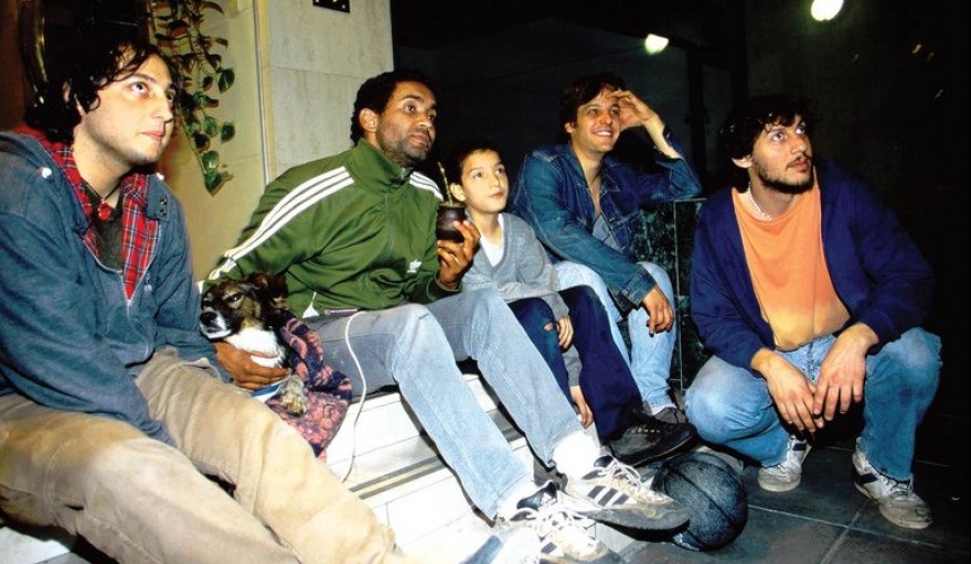 San Nicolás: venden por U$S 1.5M el caserón donde se grabó Okupas