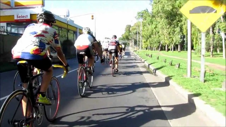 Preocupación entre ciclistas por robos recientes cerca de los Parques General Paz y Sarmiento