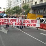 Desalojados de Guernica y familias sin techo marcharon en el microcentro por soluciones habitacionales