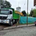 Vecinos de Floresta rechazan la construcción de una cancha en la Plaza Ramón Falcón