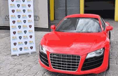 No hubo ofertas en la subasta del Audi R8 que se hizo famoso por sus trompos