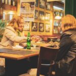 Locales gastronómicos del Centro ofrecen descuentos a personas mayores para impulsar su revinculación social