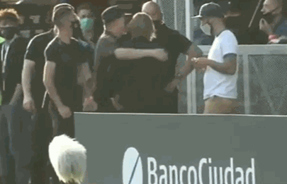 Beccacece explotó en el  Bajo Flores