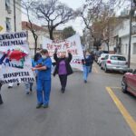 Banderazo por mejoras laborales en el Hospital Ramos Mejía