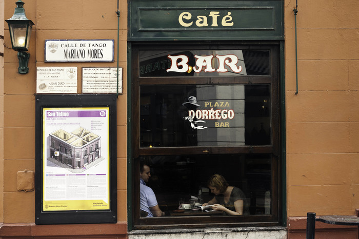 Más aperturas en CABA: shoppings y bares a plena capacidad y eventos de 4.000 personas en sitios techados