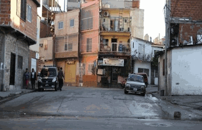 Bajo Flores: Reunión de los vecinos del barrio Ricciardelli con el IVC