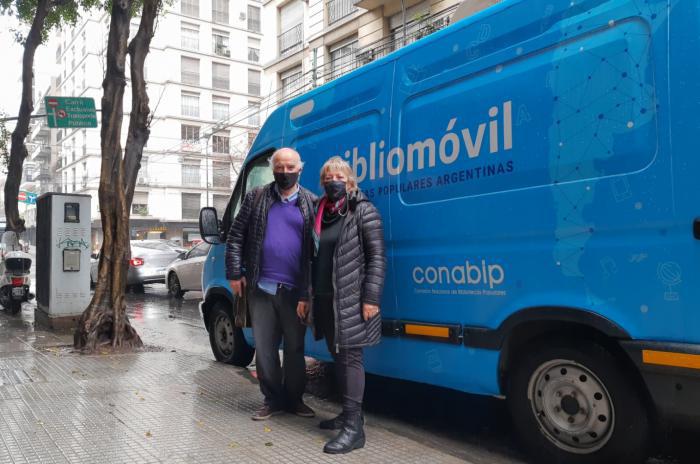 CONABIP y la Biblioteca Popular Cornelio Saavedra acordaron la realización de actividades con el Bibliomóvil