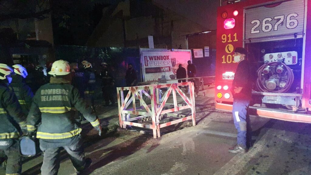 Villa del Parque: se desmoronó el pasillo de un PH lindero a una obra y debieron evacuar a los vecinos