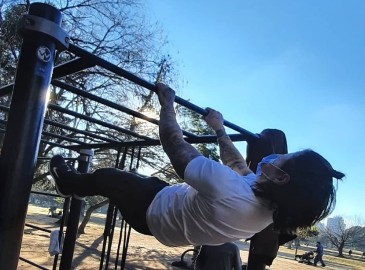 Parque Saavedra: la posta de calistenia, el nuevo clásico que cuenta con varios grupos de entrenamiento
