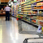 Una familia porteña necesitó en agosto $67.780 para no ser pobre y $104.966 para ser de clase media