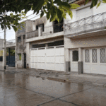 La Defensoría participó en la asistencia a una familia por incendio en el barrio de Liniers