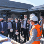 El Jefe de gabinete visitó las obras del Belgrano sur en Barracas