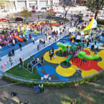 Nueve patios de juegos en ocho Comunas reabren renovados