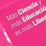 Fabricio Ballarini hará una “suelta de libros” en Parque Saavedra