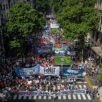 Sindicatos y agrupaciones políticas marcharon por el centro porteño en contra del FMI