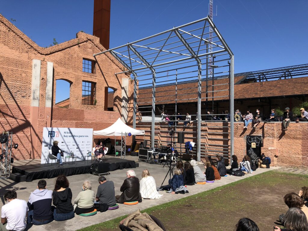 Más de 16.000 personas visitaron la Feria de Editores en el Parque de la Estación: “La unión hace la fuerza”