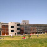 Confusión y crítica al Gobierno de la Ciudad en escuela de La Paternal tras reportar 34 casos de coronavirus